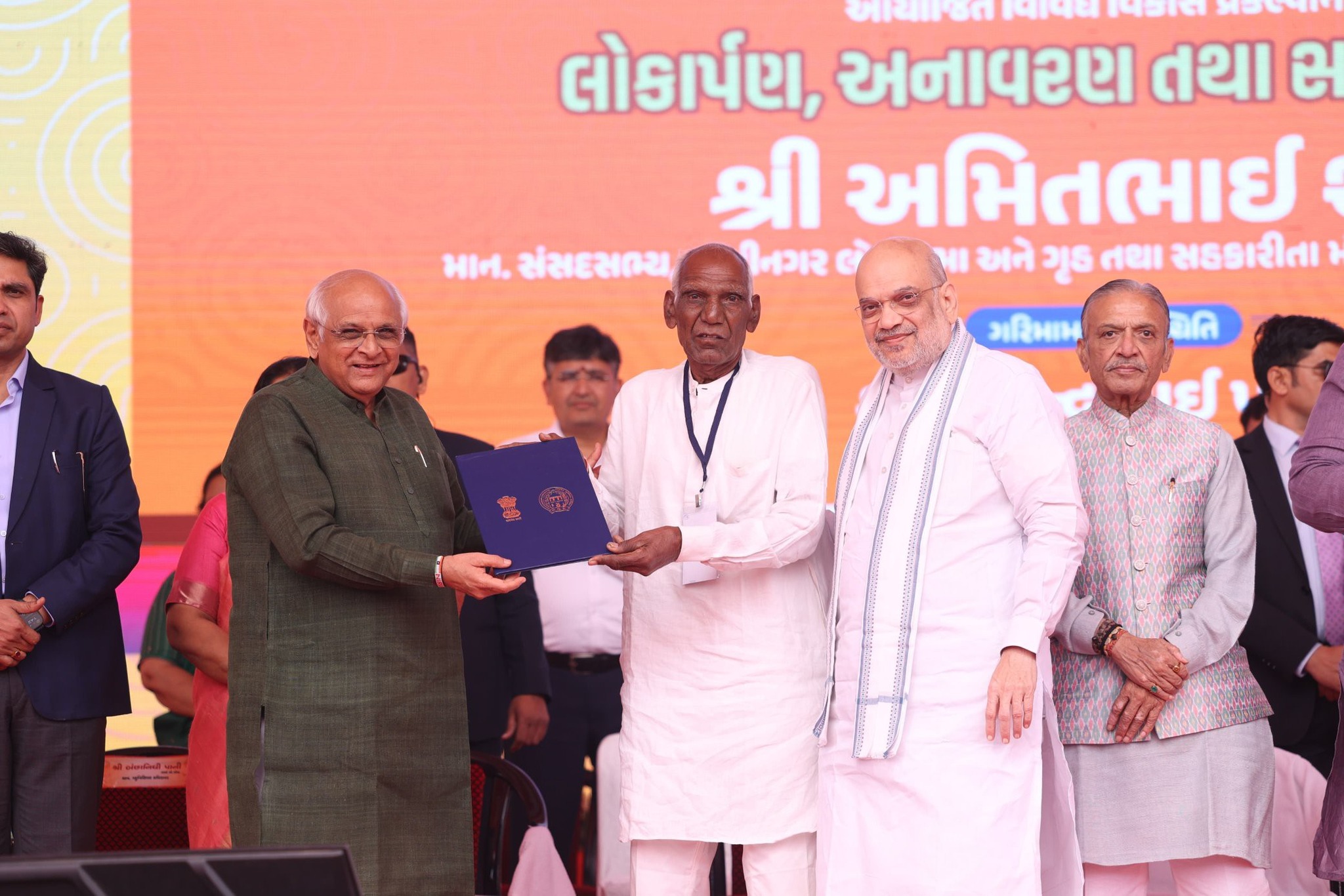 અમદાવાદમાં વિકાસનો નવો અધ્યાય: ₹330 કરોડના પ્રોજેક્ટોનું લોકાર્પણ, વેસ્ટર્ન ટ્રંક મેઈન લાઇનથી શહેરને મળશે વિશ્વસ્તરીય સુવિધાઓ