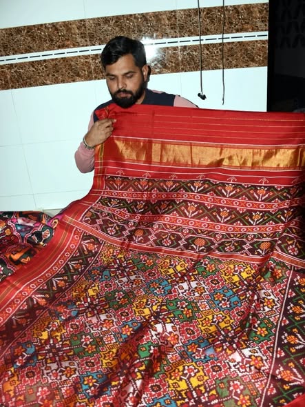 વાઇબ્રન્ટ ગુજરાત રિજનલ કોન્ફરન્સથી રાજકોટના પટોળા ઉદ્યોગને વૈશ્વિક ઓળખ: પરંપરા અને ડિજિટલ યુગનું સુમેળ