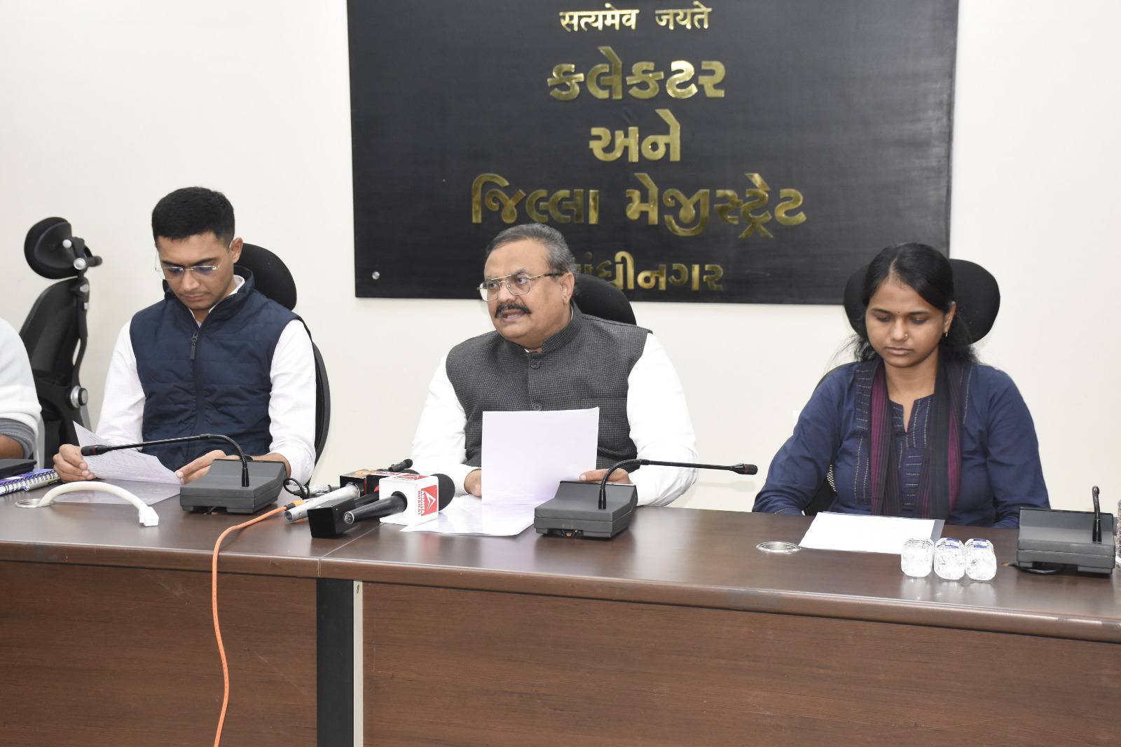 ગાંધીનગર જિલ્લામાં મતદાર સૂચિ વિશેષ સંશોધન કાર્યક્રમ (SIR-2026) સફળતાપૂર્વક અમલમાં આવ્યો