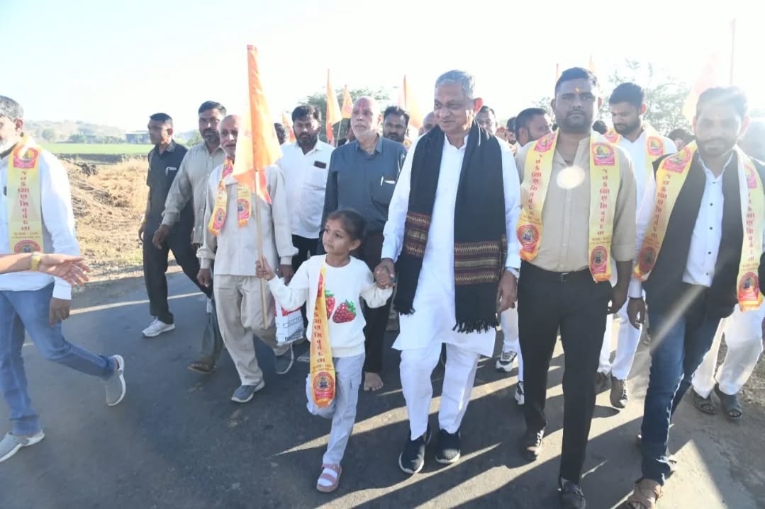 કેબિનેટ મંત્રી કુંવરજીભાઈ બાવળીયાની આગેવાનીમાં ઘેલા સોમનાથથી સોમનાથ સુધી ૨૨૯ કિ.મી. લાંબી ‘જનકલ્યાણ શિવવંદના પદયાત્રા’નો ભવ્ય પ્રારંભ