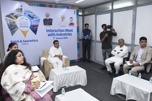 મુખ્યમંત્રી ભૂપેન્દ્રભાઈ પટેલના માર્ગદર્શન હેઠળ ગુજરાત સરકાર ઉદ્યોગો સાથે અડગ રીતે ઉભી: રાજકોટમાં નાયબ મુખ્યમંત્રી હર્ષભાઈ સંઘવીનો ઉદ્યોગકારો સાથે સંવાદ
