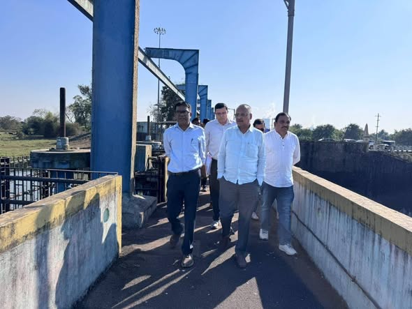 રાજ્યના જળસંપત્તિ અને જળપુરવઠા રાજ્યમંત્રી ઈશ્વરસિંહ પટેલની કાકરાપાર ડેમની મુલાકાત
