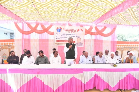 વિરનગરથી ખાડવાવડી માર્ગના રીસર્ફેસિંગ કામની શરૂઆત, જસદાણ તાલુકામાં રૂ. 3 કરોડના વિકાસકાર્યોને ગતિ