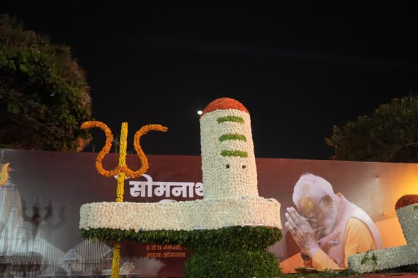 ‘સોમનાથ સ્વાભિમાન પર્વ’: અતૂટ આસ્થાના 1000 વર્ષોની ગાથા, શિવ આરાધનાથી સોમનાથ શિવમય બન્યું