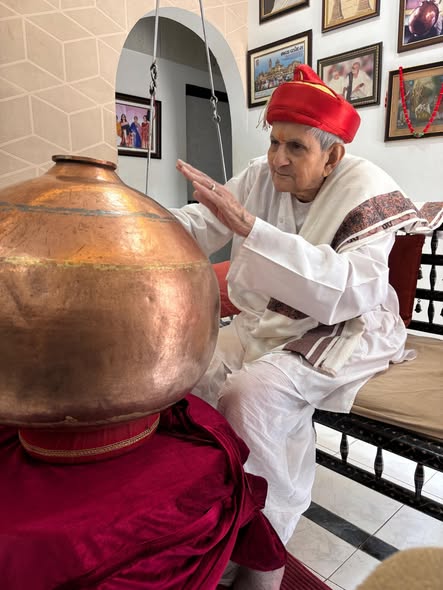 વડોદરા જિલ્લાની યશકલગીમાં વધારો: ગુજરાતની આખ્યાન કલાના સંરક્ષક માણભટ્ટ શ્રી ધાર્મિકલાલ ચુનિલાલ પંડ્યાને પદ્મશ્રી સન્માન