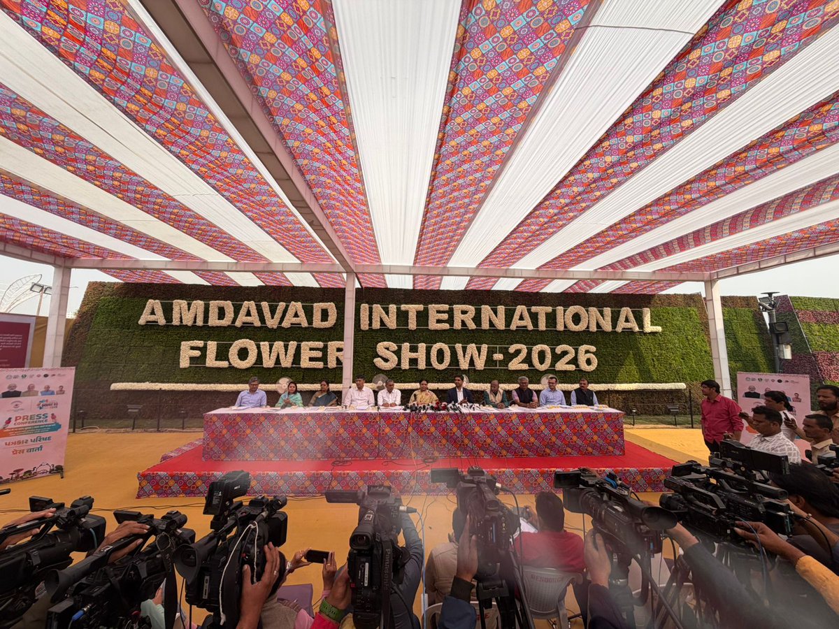 અમદાવાદ ઇન્ટરનેશનલ ફ્લાવર શો 2026નું સાબરમતી રિવરફ્રન્ટ ખાતે ભવ્ય ઉદ્ઘાટન, શહેર રંગો અને સર્જનાત્મકતાથી ખીલી ઊઠ્યું