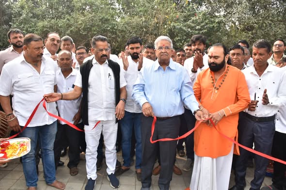 મંત્રી કુંવરજીભાઈ બાવળિયાના હસ્તે જસદણમાં ચિતલિયા રોડ પહોળીકરણ અને ખાનપર રોડ રિસર્ફેસિંગનું લોકાર્પણ