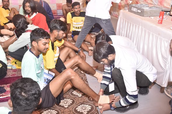 ગિરનાર આરોહણ-અવરોહણ સ્પર્ધામાં ખેલાડીઓની સુરક્ષા માટે વિશેષ મેડિકલ વ્યવસ્થા: સિવિલ હોસ્પિટલની 5 ટીમો તૈનાત