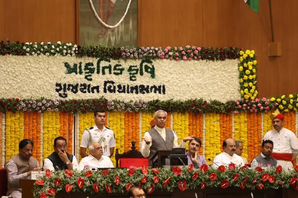 ગુજરાત વિધાનસભા ખાતે ‘પ્રાકૃતિક કૃષિ પરિસંવાદ’: દરેક ધારાસભ્યને એક ગામ ‘પ્રાકૃતિક ગામ’ બનાવવા રાજ્યપાલનું આહ્વાન