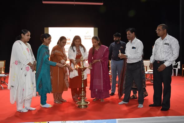 મહેસાણામાં પીએમ કિસાન ઉત્સવ દિવસ અને મિલેટ મેળો યોજાયો, 2.35 લાખથી વધુ ખેડૂતોને ₹48.49 કરોડની સહાય જમા