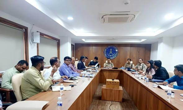 પોલીસ કમિશનર બ્રજેશકુમાર ઝાની અધ્યક્ષતામાં નાર્કો કો-ઓર્ડિનેશન બેઠક, શાળા-કોલેજ આસપાસ ડ્રગ્સ વેચાણ સામે સઘન તપાસના આદેશ