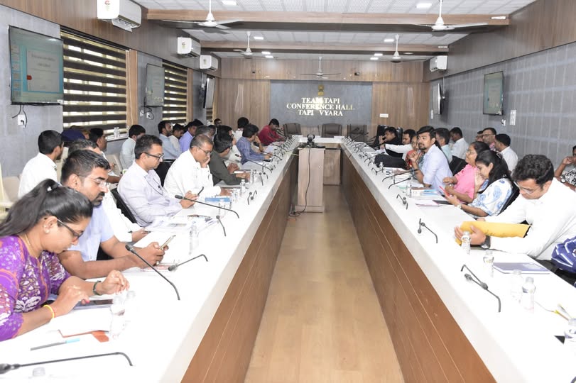 તાપીમાં માર્ગ સલામતી પર ભાર: નાયબ કલેક્ટર નિશાંત કુગાશિયાની અધ્યક્ષતામાં મહત્વપૂર્ણ બેઠક યોજાઈ