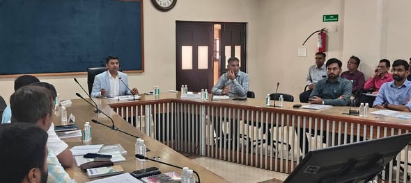 રાજકોટ જિલ્લામાં વસ્તી ગણતરીને લઈ ચાર્જ ઓફિસરો માટે દ્વિદિવસીય તાલીમ કાર્યક્રમ યોજાયો