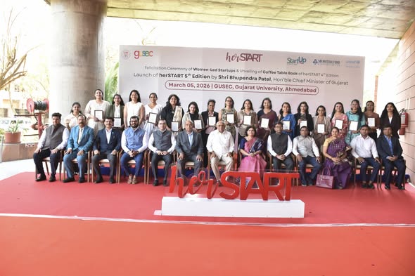 ગુજરાત યુનિવર્સિટીમાં વિકાસ ત્રિવેણીનો પ્રારંભ: મુખ્યમંત્રી ભૂપેન્દ્રભાઈ પટેલે રિસર્ચ પાર્ક, વિદ્યાગૌરી નીલકંઠ સભાપુરમ અને ‘HERSTART’ના 5મા સંસ્કરણનું કર્યું લોકાર્પણ