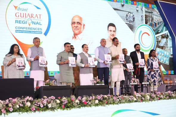 સુરત VGRCમાં ₹3.53 લાખ કરોડના 2792 MoU: દક્ષિણ ગુજરાતના વિકાસને મળી નવી ગતિ